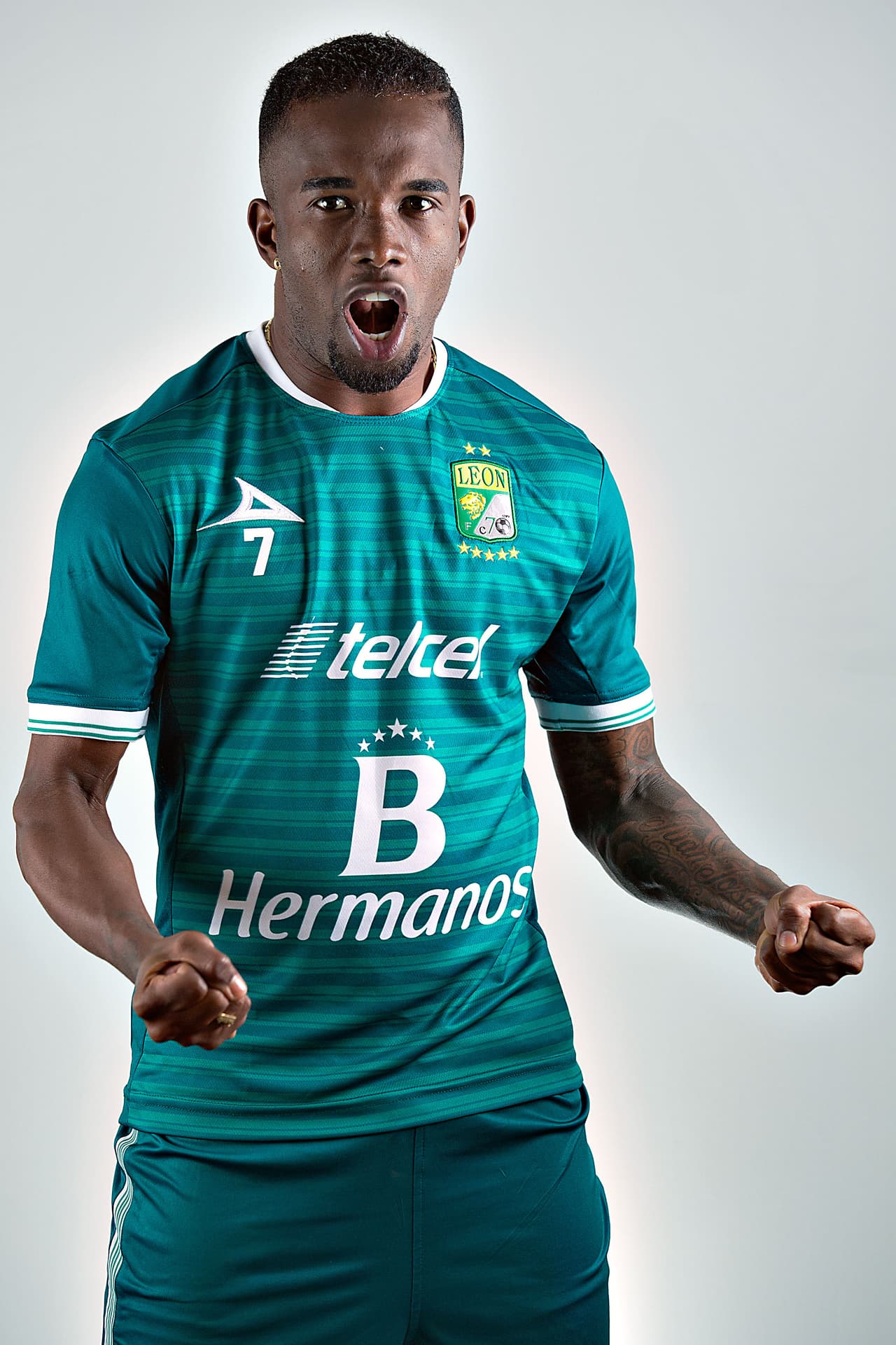 <b>Atlas: </b>Darío Burbano