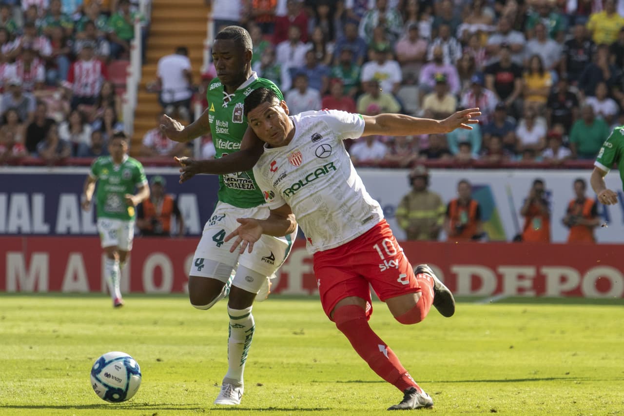 Jugando para Tigres le metió doblete al Pachuca el 21 de agosto de 2016.