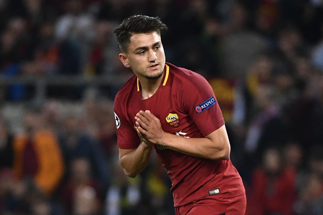 20. Cengiz Ünder (A.S. Roma - 21 años - Lateral derecho) - 37 millones de dólares.