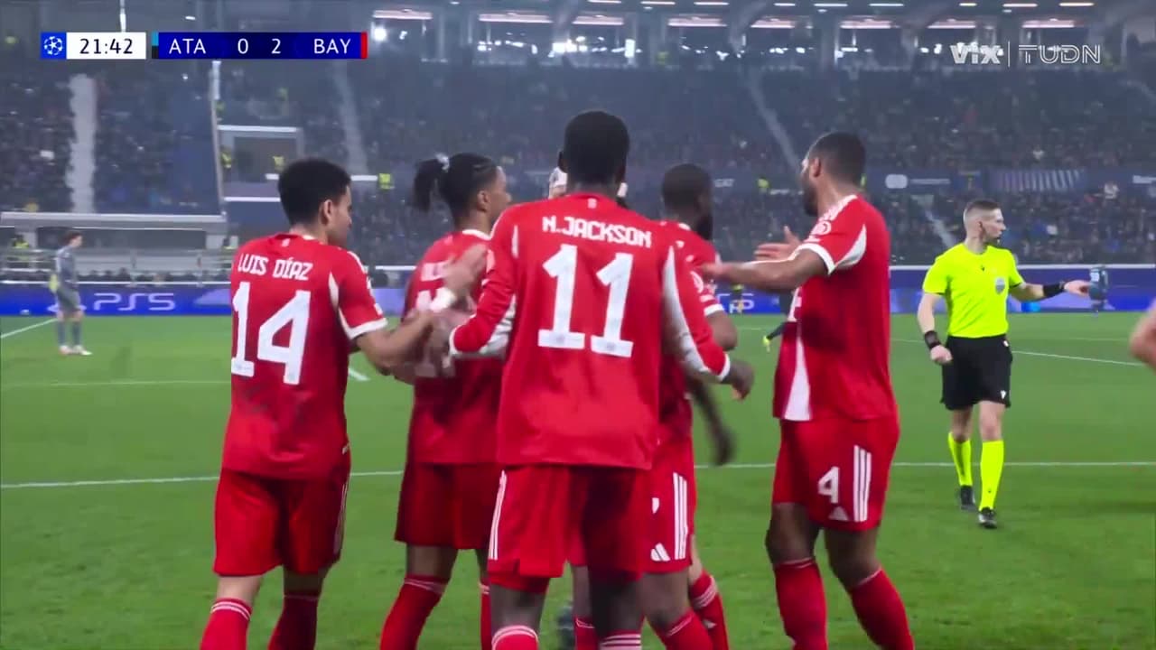 ¡Gol de Olise! Bayern Munich marca el segundo vs. Atalanta así