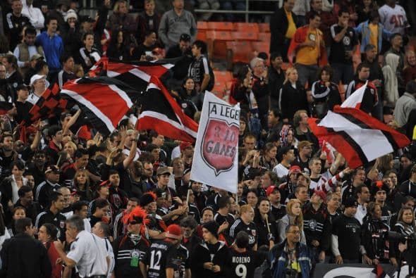 Santino Quaranta marcó el otro gol del D.C. United, pero no fue suficiente para cerrar con un triunfo otra decepcionante temporada en el Estadio RFK.
