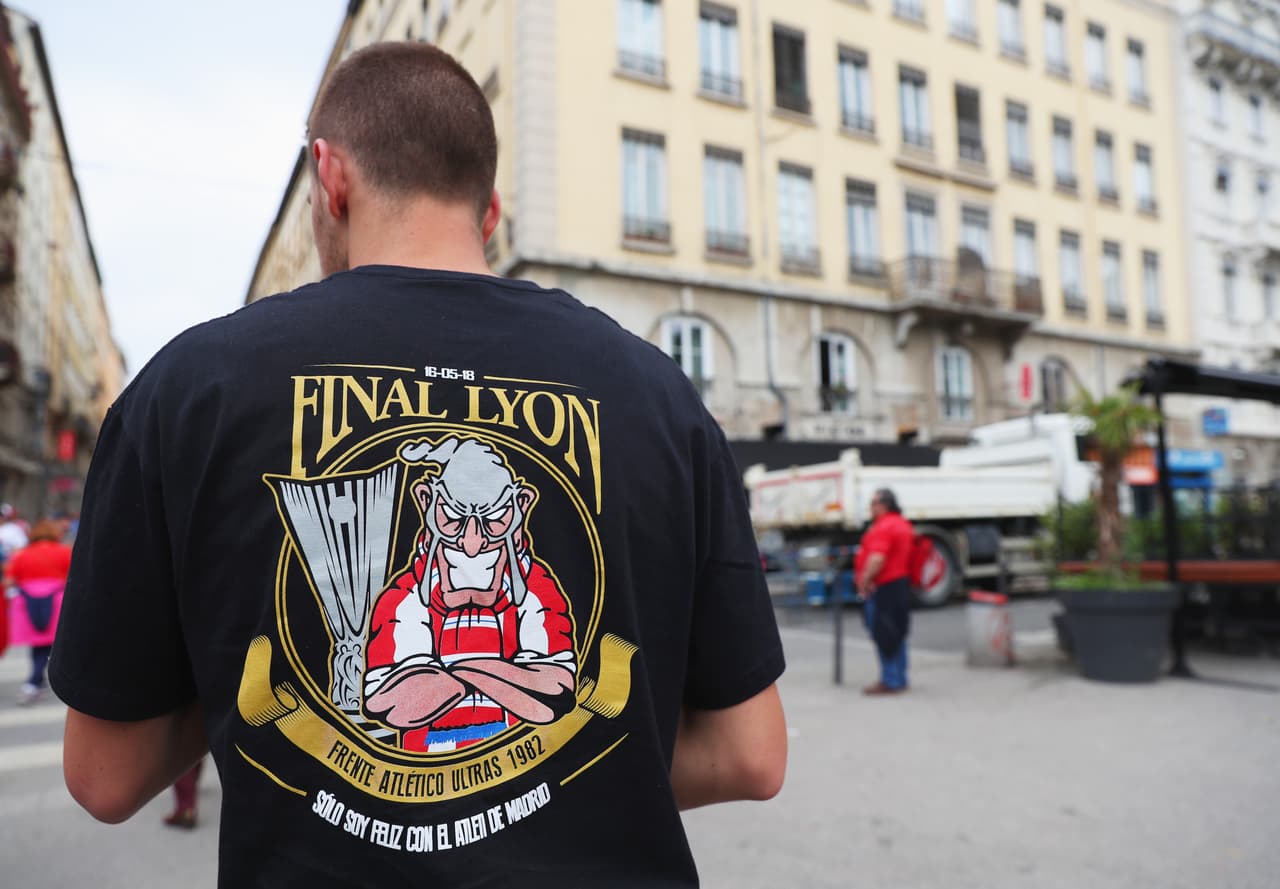 Los aficionados del Atlético de Madrid y Marsella se tomaron las calles de Lyon desde muy temprano, este miércoles, en la previa de la gran final de la UEFA Europa League. Gran ambiente en la ciudad francesa en donde el título estará en juego.
