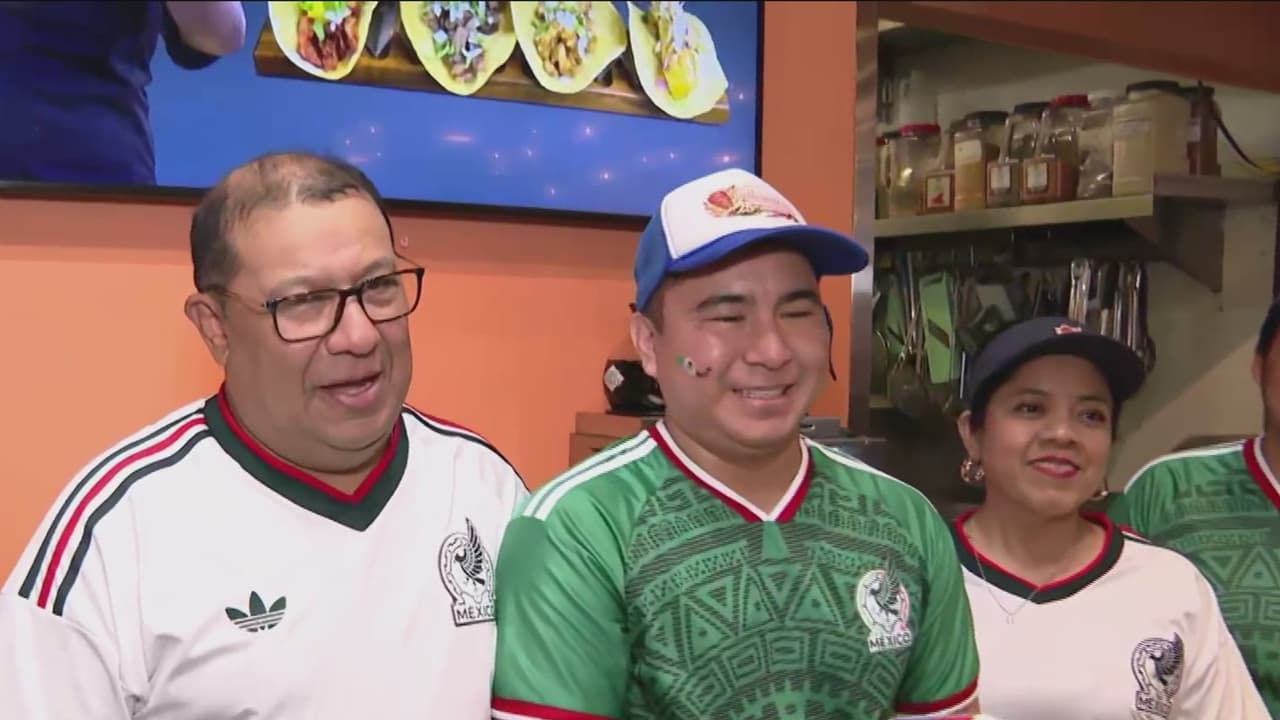 Mexicanos ponen toda su fe y patriotismo en la selección tricolor