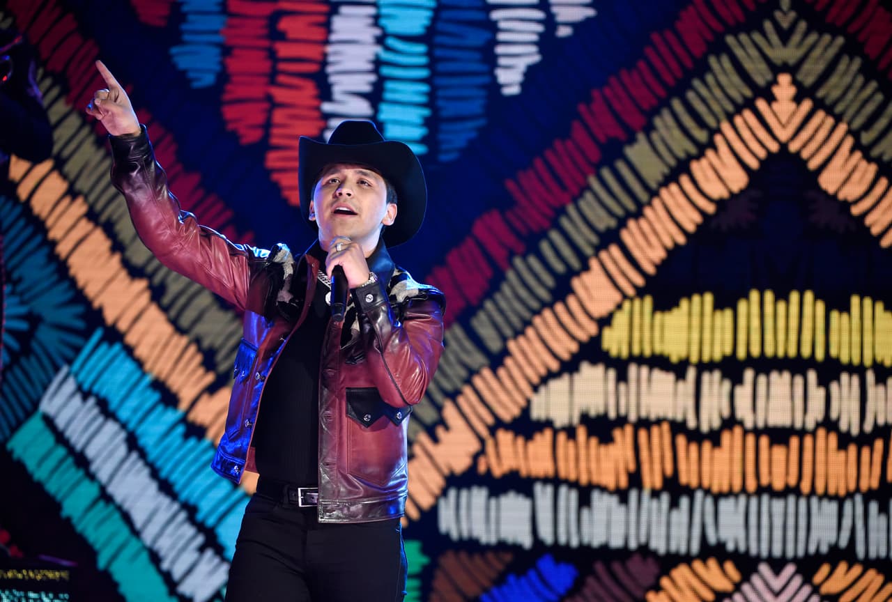 Confirman fecha de lanzamiento de disco de Christian Nodal