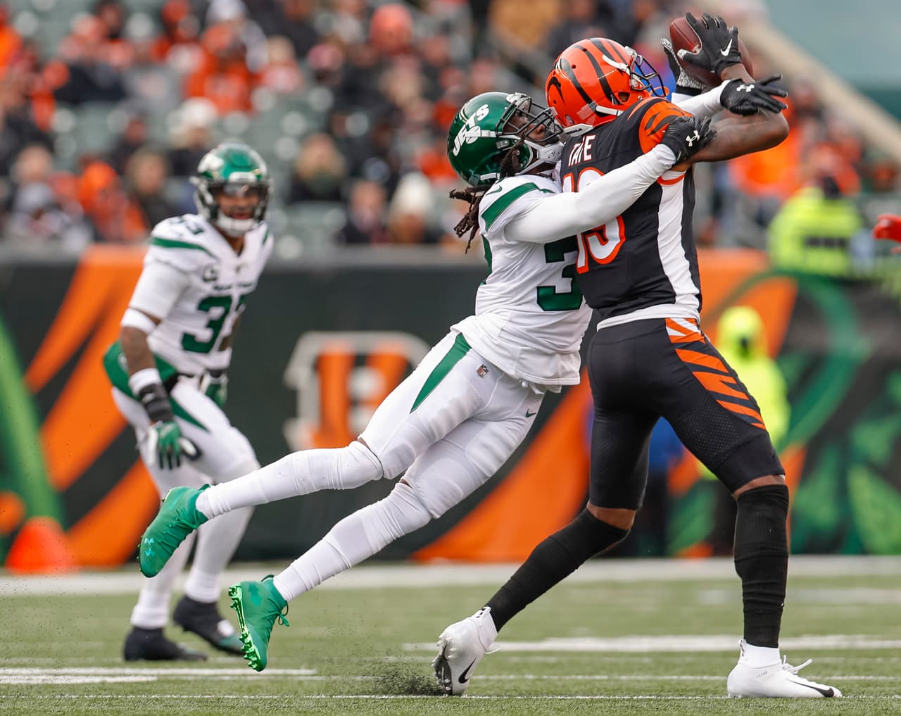 Cincinnati Bengals
<b> 22-6</b> New York Jets
