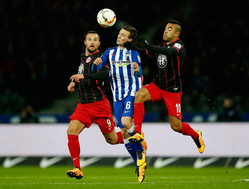 El suizo Haris Seferovic y el mexicano Marco Fabián fueron socios en el ataque del Eintracht Frankfurt, algo que generó una buena relación por fuera de la cancha.