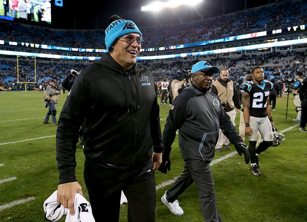 Su récord, en casi nueve años, es de 76 ganados, 63 perdidos y un empatado.