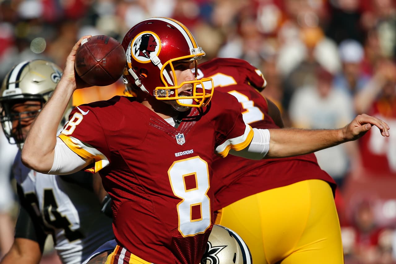 5.- El quarterback de Washington KIRK COUSINS completó 20 de 25 pases (80%) para 324 yardas con cuatro touchdowns y sin intercepciones para un rating de pasador perfecto de 158.3 puntos en el triunfo de los Redskins 47-14 sobre New Orleans.