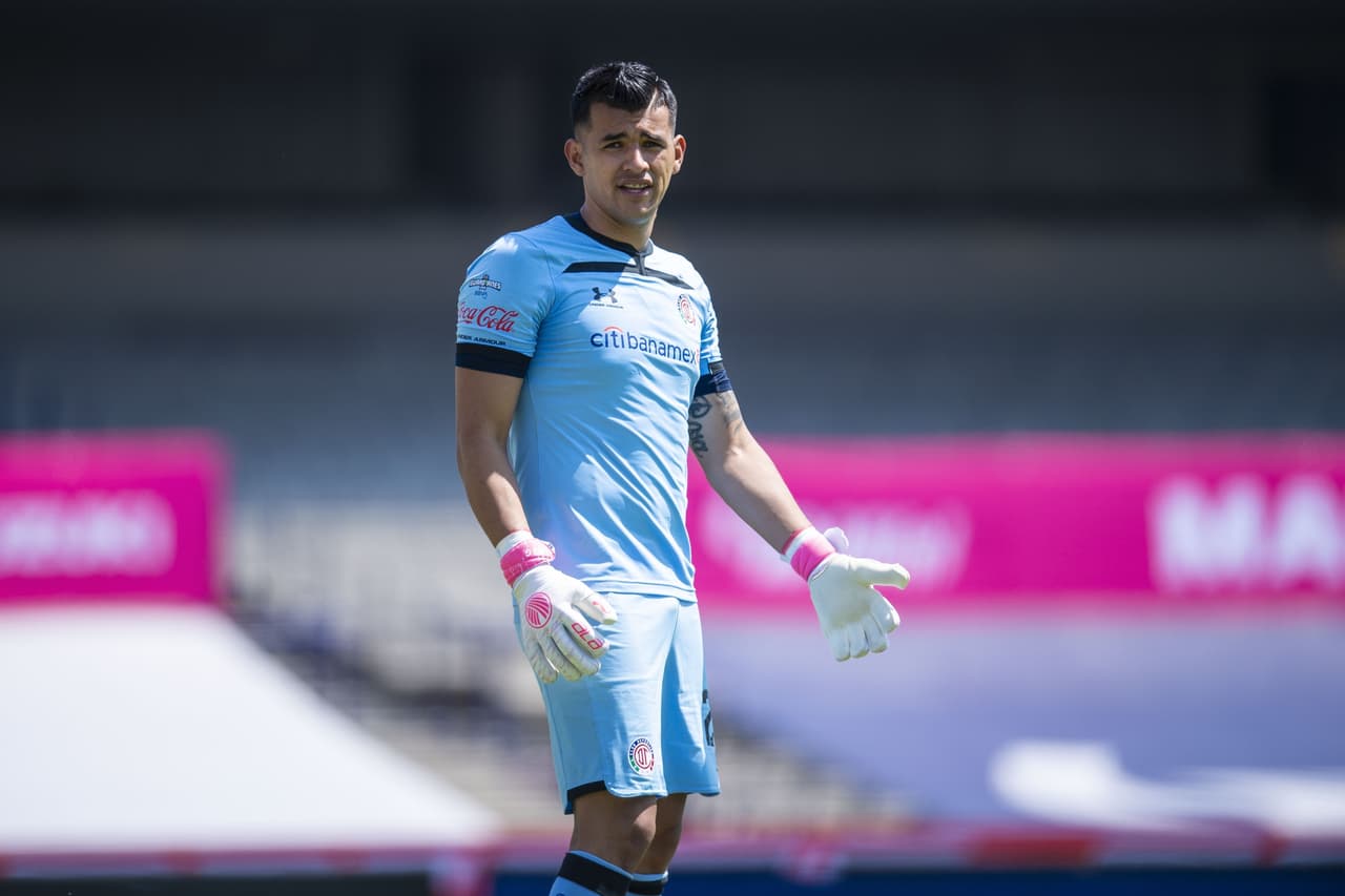 Toluca pierde a su portero titular por COVID-19