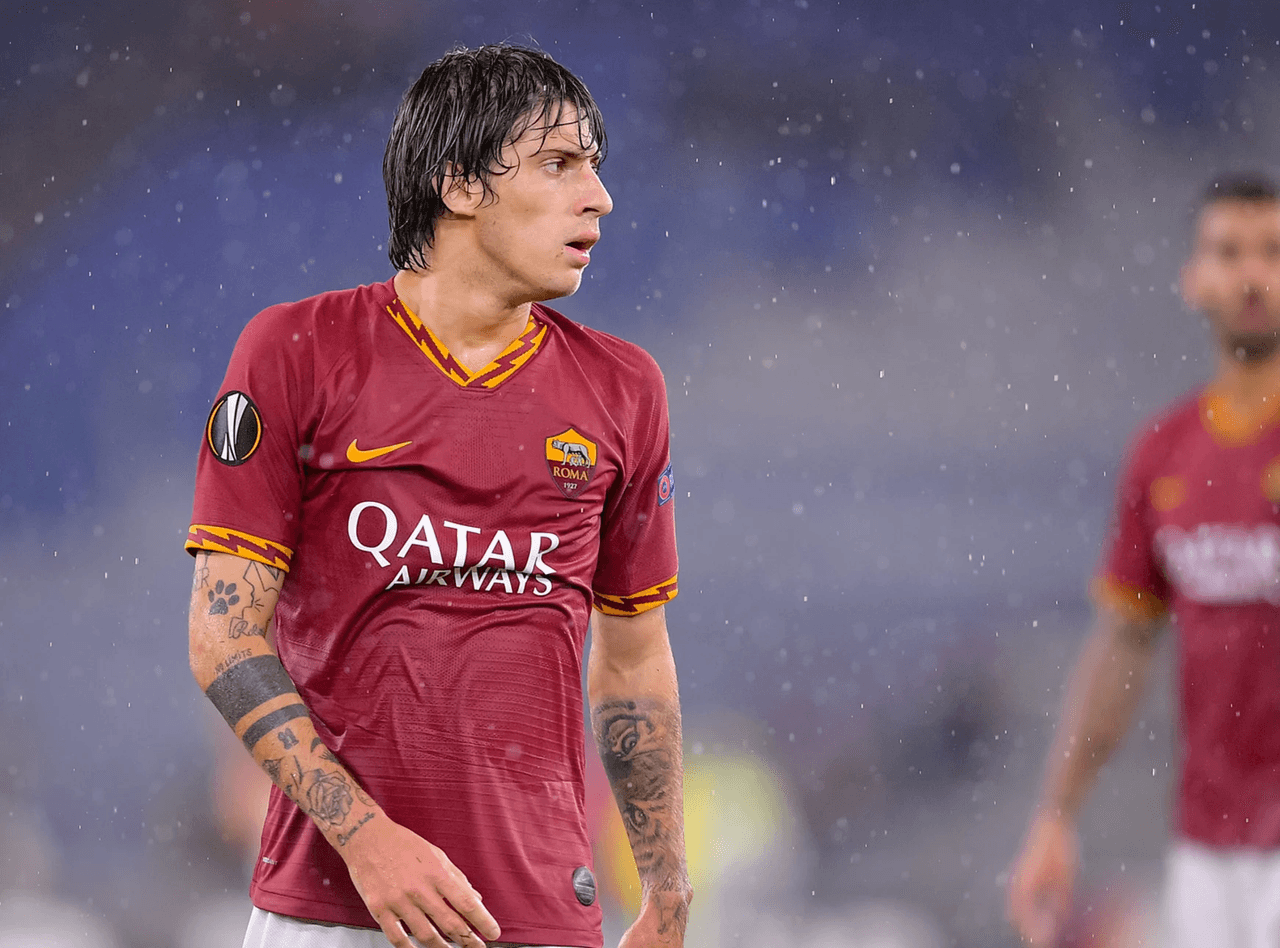 Otro futbolista despedido por su faceta de tiktoker