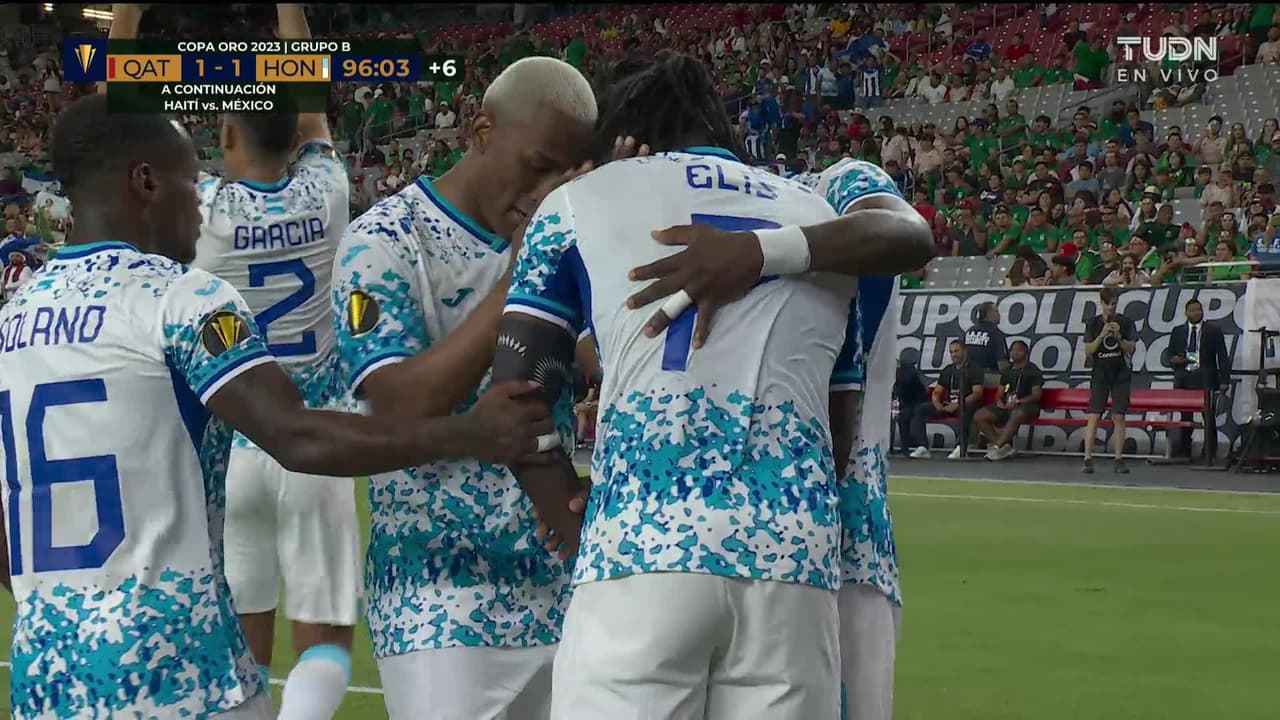 ¡GOL!  anota para Honduras. Alberth Elis