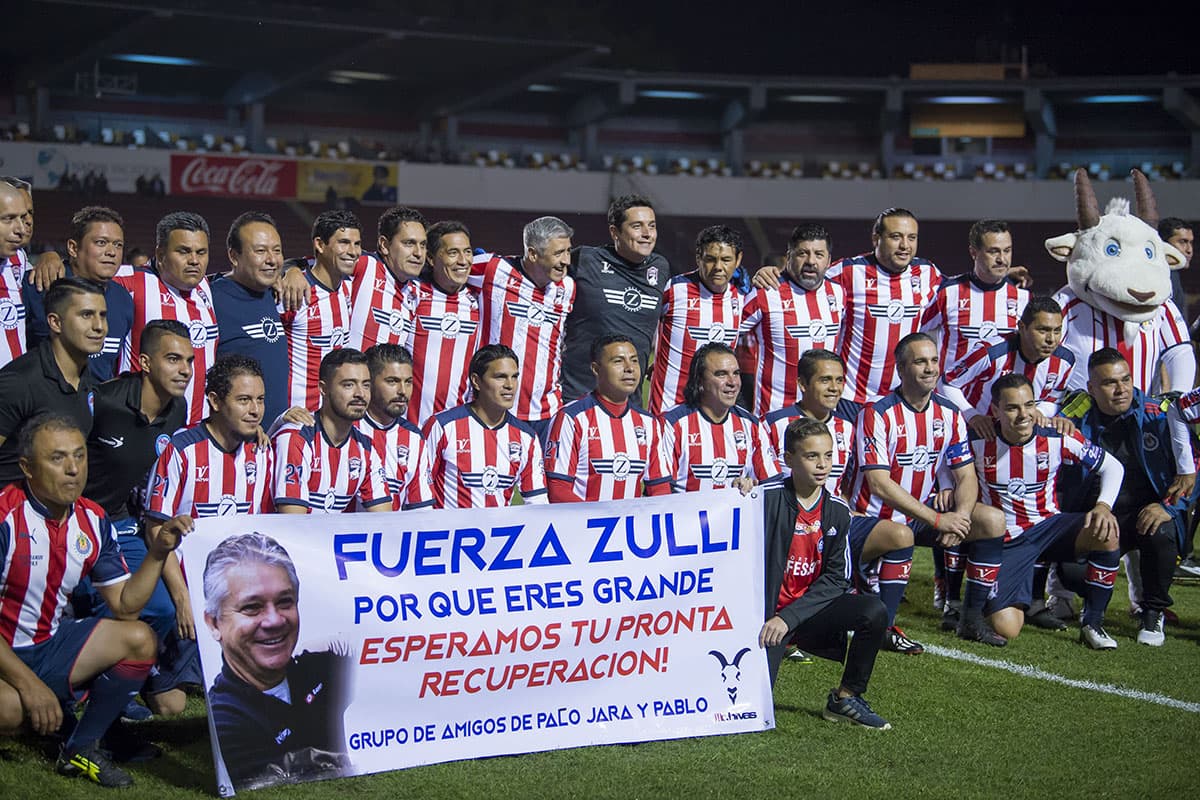 La causa era una sola, apoyar el proceso de recuperación de Javier 'Zully' Ledesma, legendario arquero de Chivas, campeón con el Rebaño Sagrado en la temporada 1986-87.