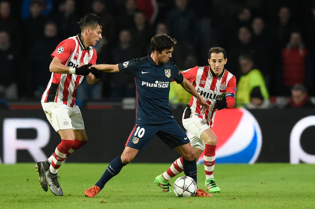 PSV Eindhoven 0-0 Atlético de Madrid: Un PSV con 10 hombres aguantó a los 'Colchoneros'