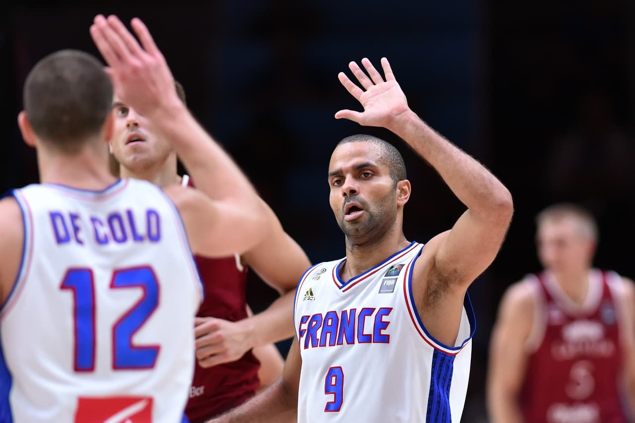 Tony Parker. El basquetbolista francés dijo que el virus del Zika no lo mantendrá al margen de Río, aunque viajará sin su esposa, que está embarazada. “Mi esposa definitivamente no irá. Mis hijos no irán. Iré solo”, comentó Parker.