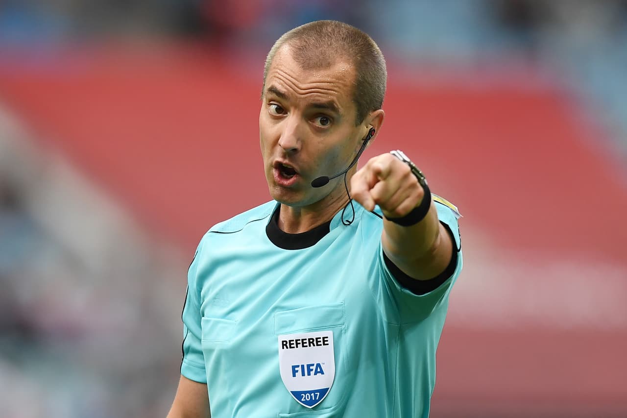 FIFA designó al estadounidense Mark Geiger para pitar el Nueva Zelanda contra Perú