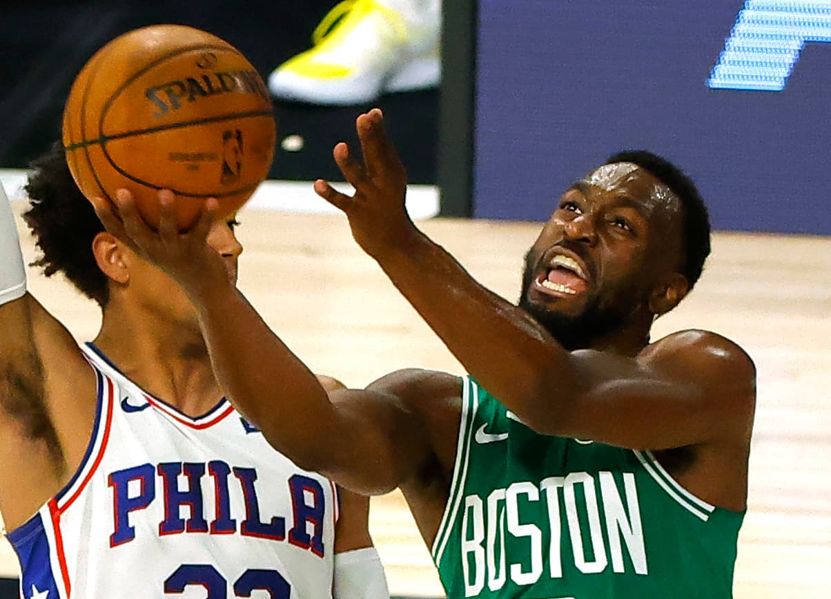 Boston no tiene piedad sobre los 76ers y amplían la ventaja con un marcador 101-128.