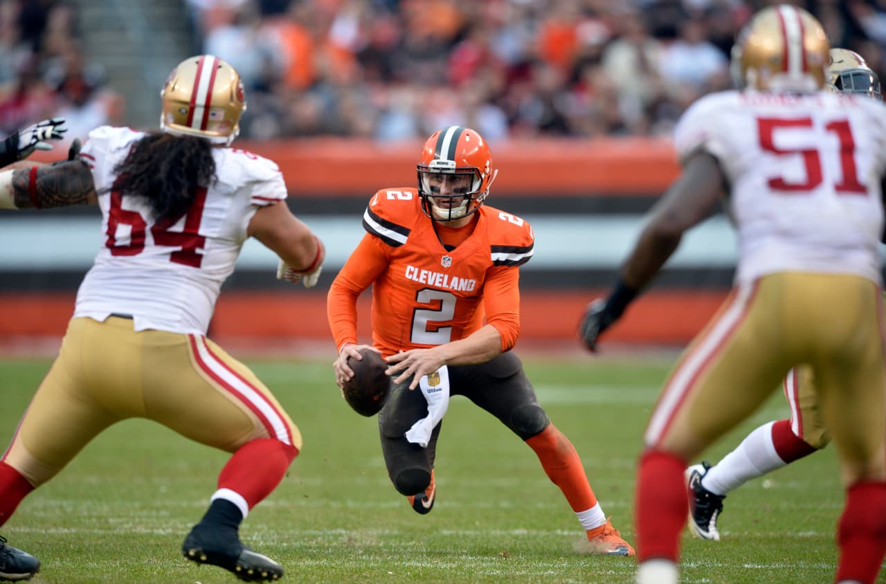 Los Cleveland Browns vencieron 24 - 10 a los San Francisco 49ers en partido donde Johnny Manziel regresó como titular de los Browns.