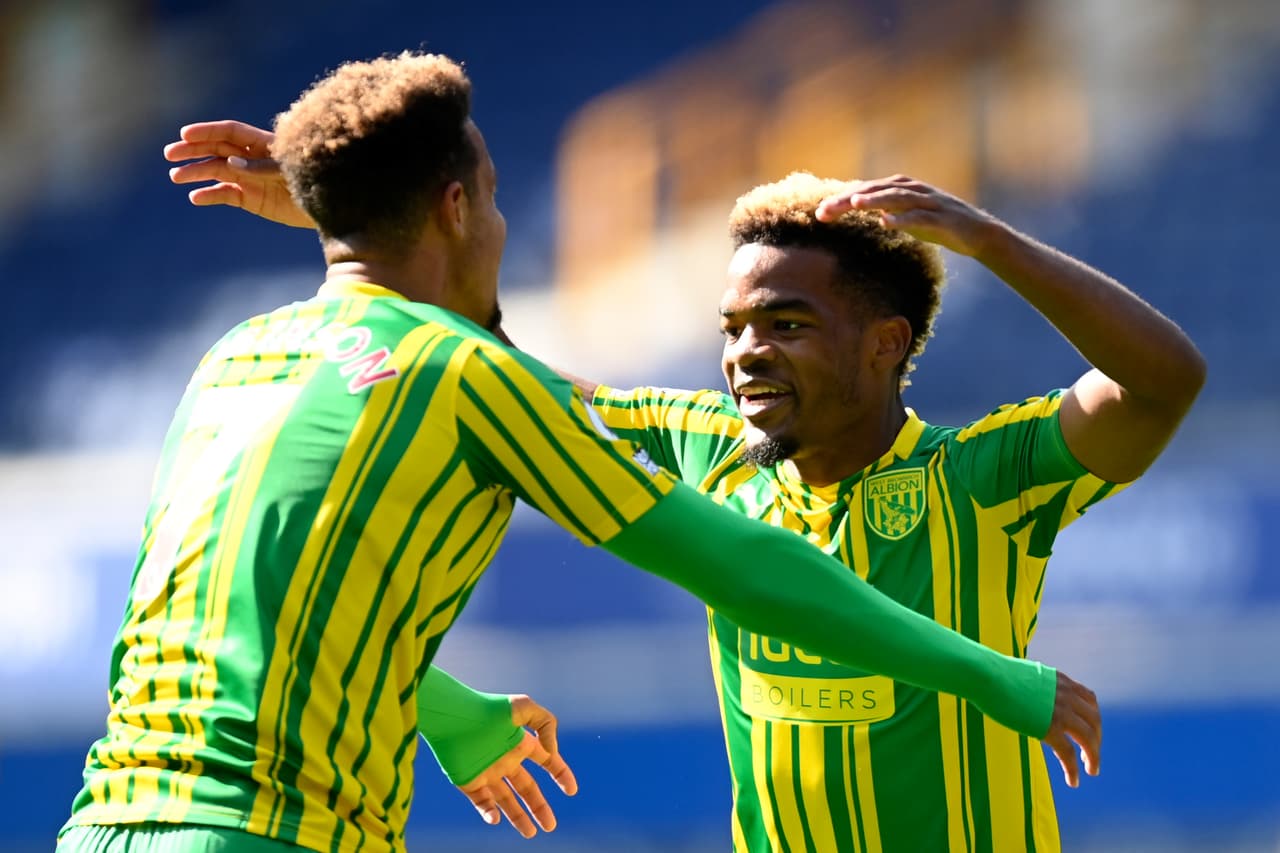 Grady Diangana (10’) y Matheus Fellipe Costa Pereira (47’) marcaron por los visitantes; Gibbs (45+1’) salió expulsado.