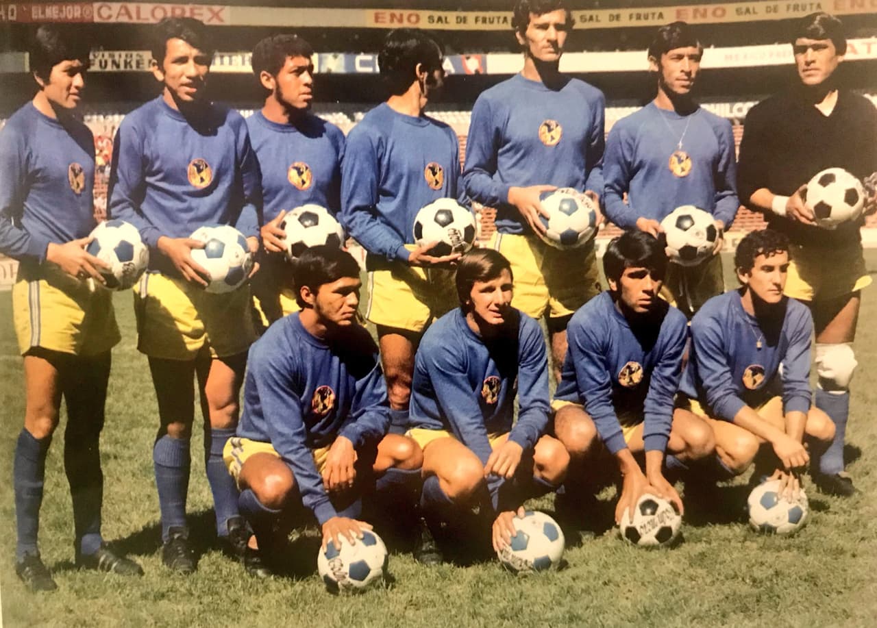 <b>Campeón 1970-71</b>
<br>Los de Coapa levantaron una copa más al vencer a los Diablos Rojos del Toluca, dirigidos por José Antonio Roca. Carlos Reinoso fue autor de uno de los dos goles de la victoria.