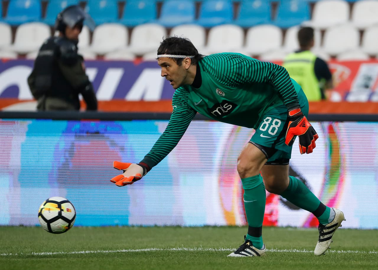 Arqueros: Vladimir Stojkovic (Partizan Belgrado)