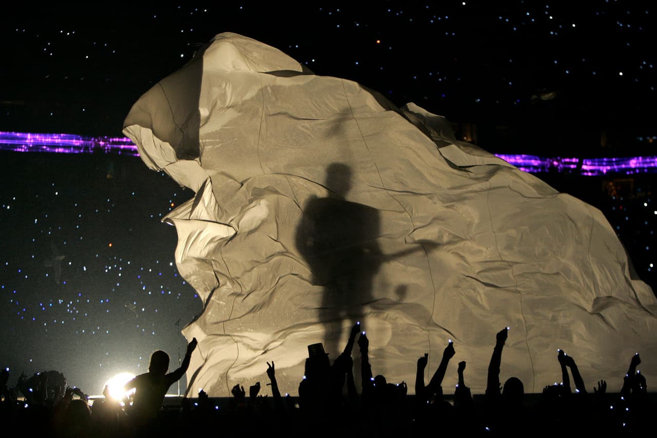 Así recordamos a Prince durante el Super Bowl XLI el 4 de febrero del 2007 en el Estadio de los Miami Dolphins.