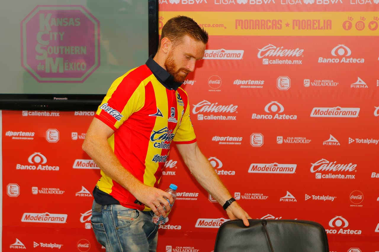 Aristeguieta menciona que está entrenando a marchas forzadas: "Sí, estoy listo, más allá de que estuve en la Copa América no vi minutos y el ritmo de juego como tal es imposible tenerlo en los entrenamientos, pero estoy trabajando en eso. Estoy seguro de que voy a estar disponible por si el entrenador quiere contar conmigo", manifestó.