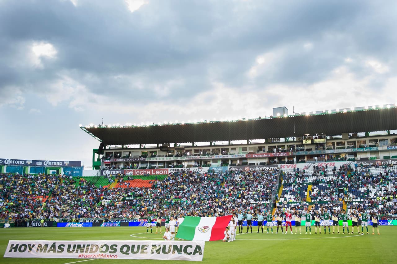 Muestras de apoyo en la Liga MX: León 2-1 América