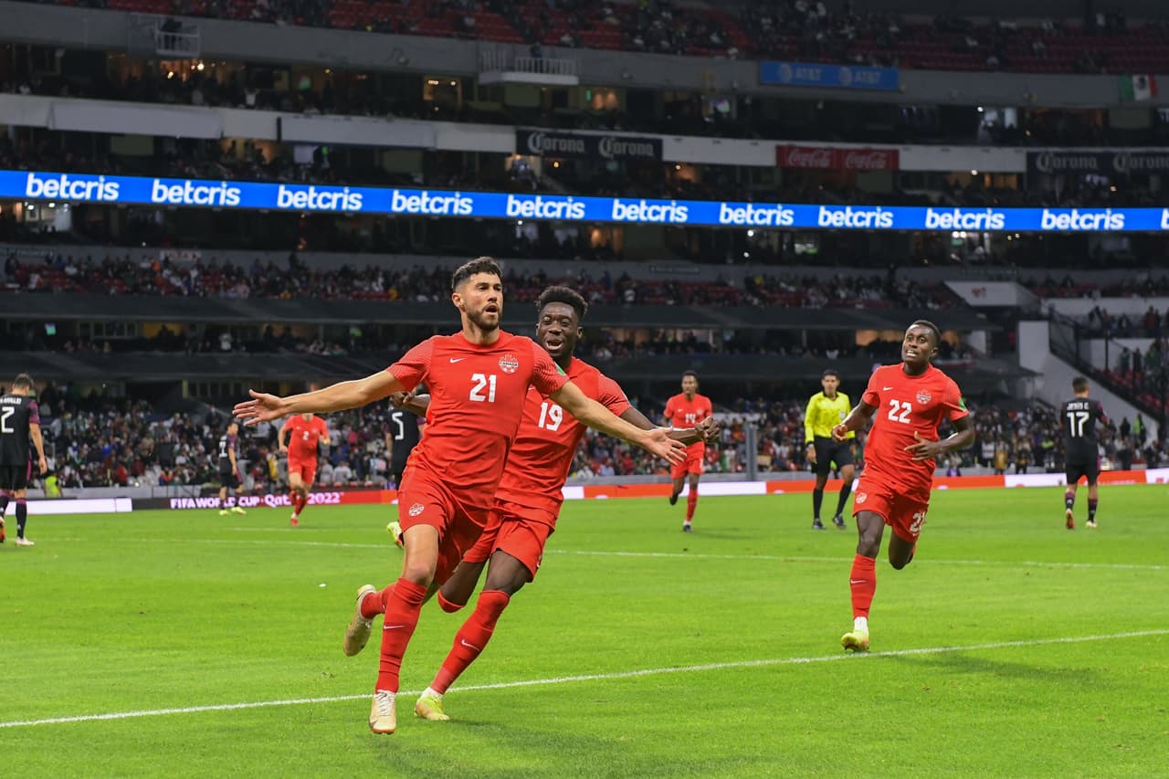 Jorge Sánchez y Jonathan Osorio fueron los hombres que lograron batir las redes en el empate 1-1 de México y Canadá.
