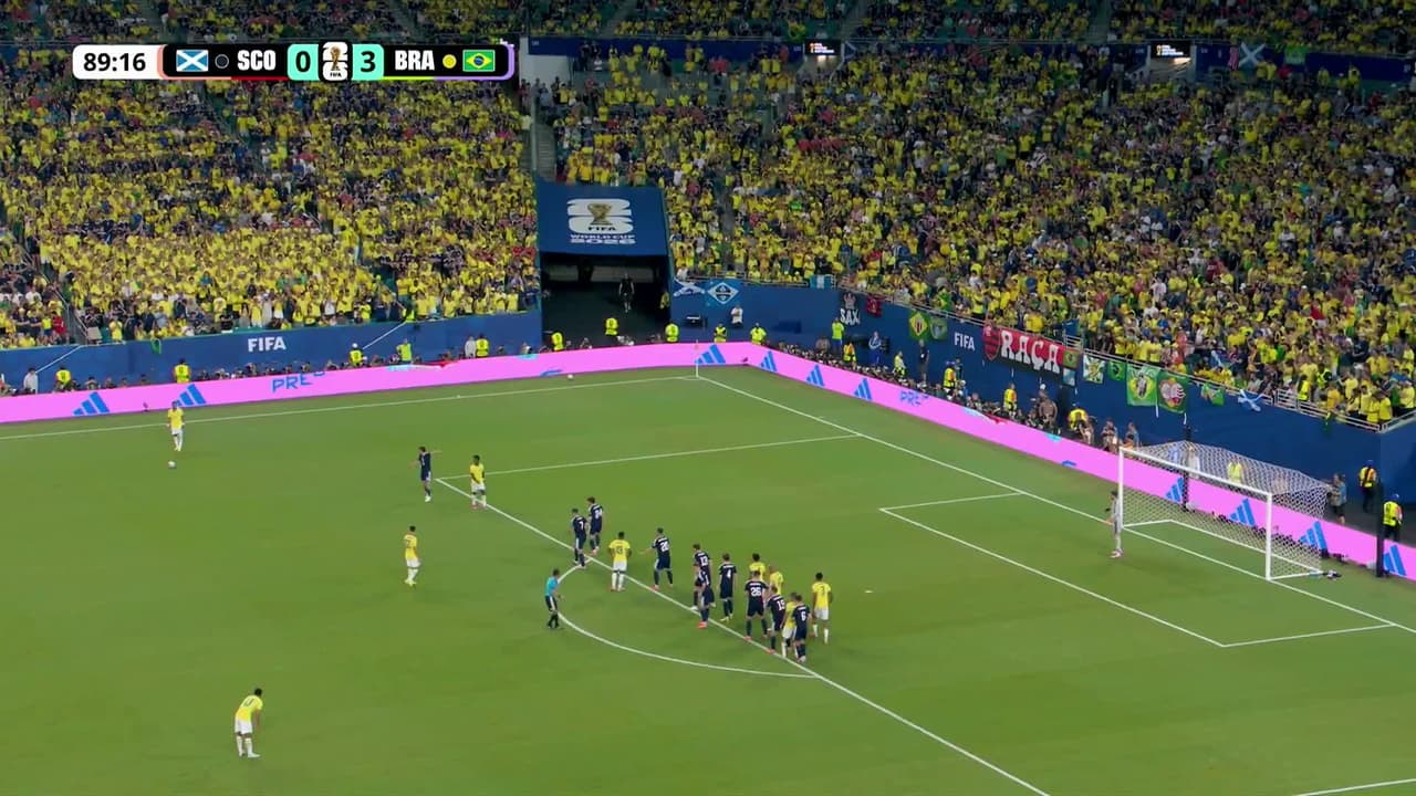 ¡TIRO ATAJADO! disparo por Neymar.