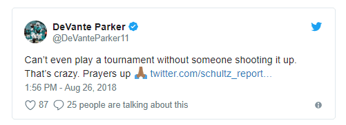 El receptor abierto de los Miami Dolphins Devante Parker dijo: "¿No se puede ni siquiera llevar a cabo un torneo sin que alguien salga herido? Esto es una locura. Mis oraciones".