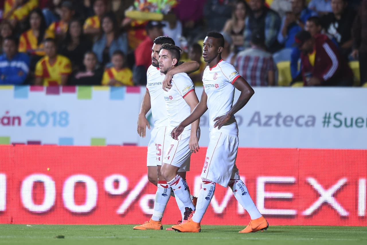 1. Toluca: 33 puntos producto de 10 triunfos, tres empates y dos derrotas con 21 goles a favor y 12 goles en contra.