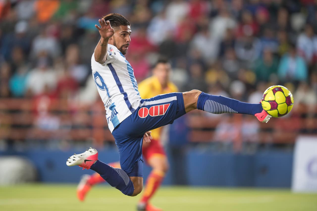 Franco Jara intentó todo el encuentro pero los atacantes tuzos no estuvieron finos en la definición.