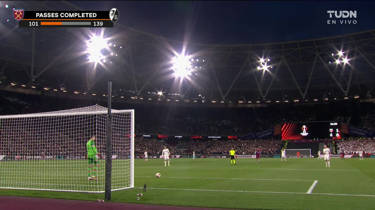 ¡GOL!  anota para West Ham United. Jarrod Bowen