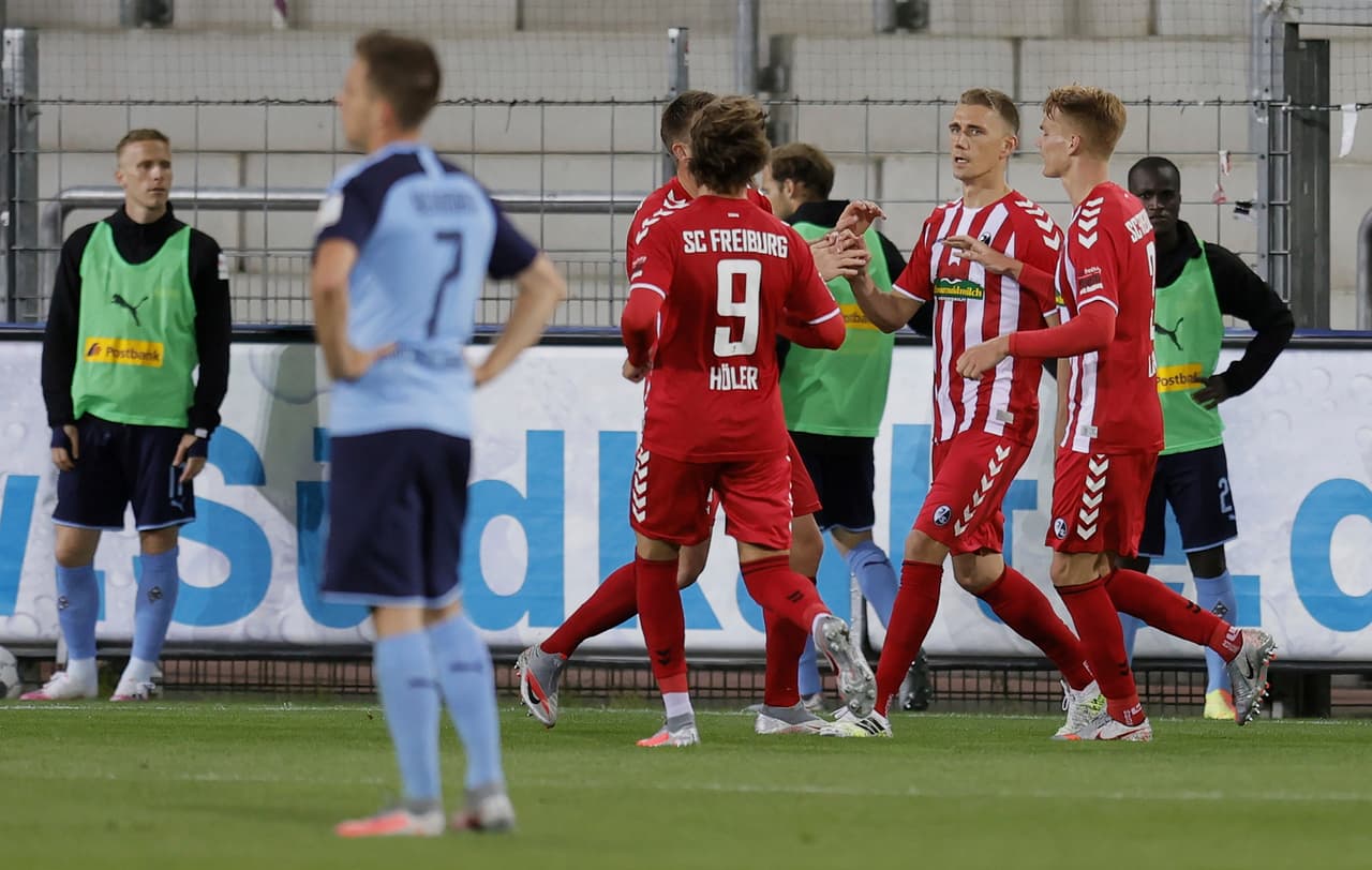 Friburgo venció por la mínima al Borussia Mönchengladbach y, de paso, le complica sus aspiraciones para continuar en zona de Champions.