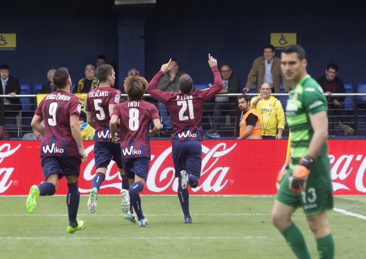 El marcador final fue 3-2 a favor del Eibar en un partido donde Roberto Soriano marcó un doblete para el 'submarino', mientras que Pedro León, Kike y Takashi Inui anotaron para el equipo ganador.