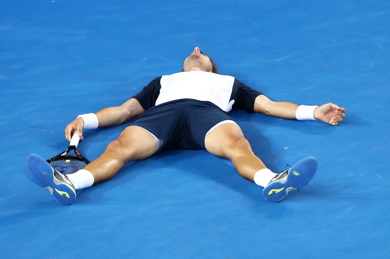 Así fue como tras un partido épico de más de 5 horas, el español Pablo Carreño se despidió dejando en la memoria su gesto de ira en el Abierto de Australia.