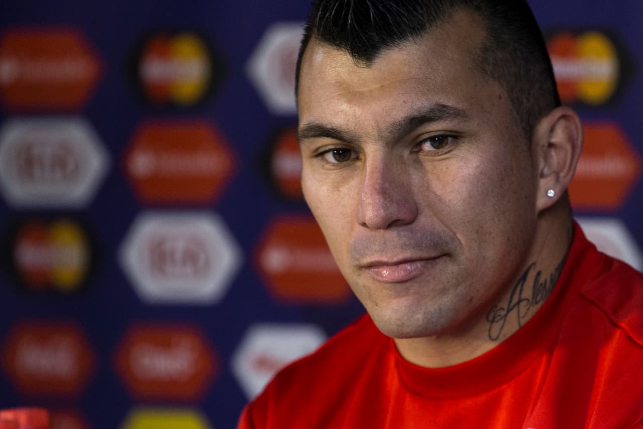 SANTIAGO, CHILE - JULY 03: Gary Medel of Chile looks on during a press conference at Nacional Stadium on July 03, 2015 in Santiago, Chile. Chile will face Argentina in the final match as part of 2015 Copa America Chile on July 04. (Photo by Miguel Tovar/LatinContent/Getty Images)