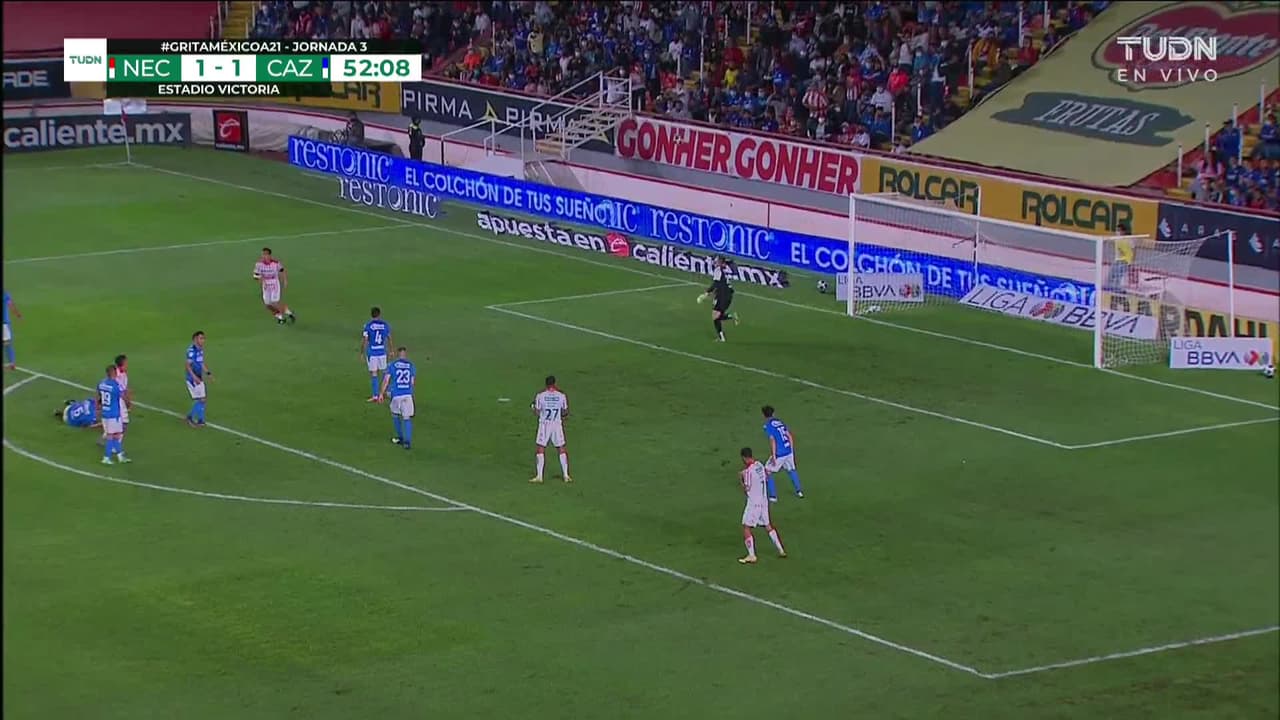 ¡TIRO ATAJADO! disparo por Jesús Escoboza.