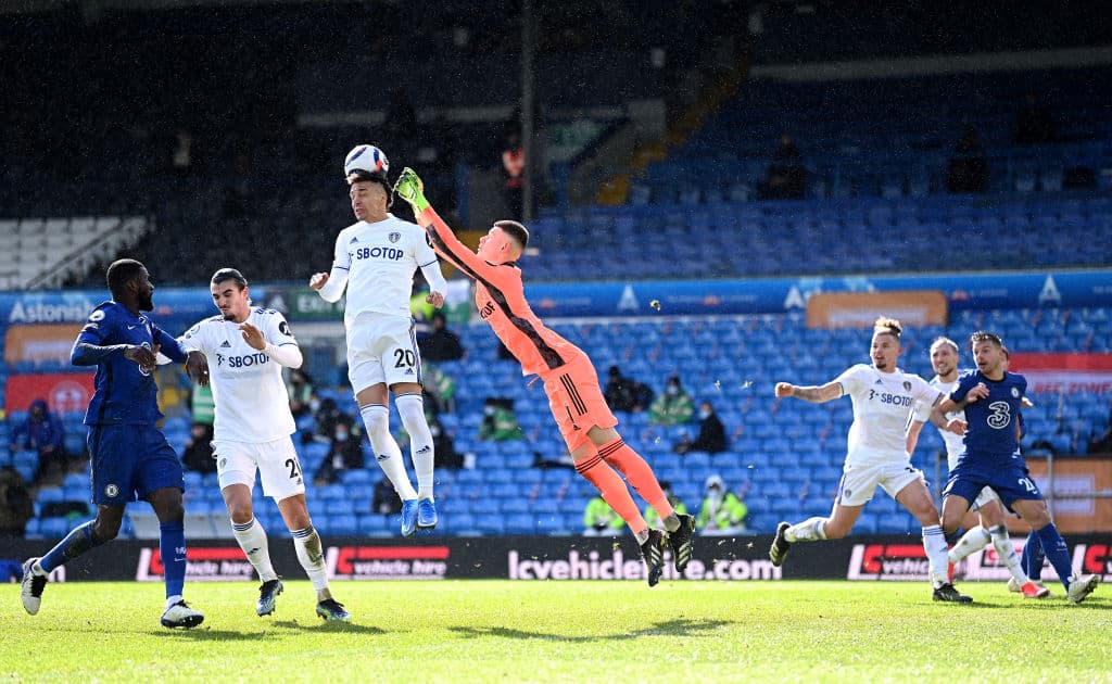 El Chelsea de Tomas Tuchel continúa invicto, pero el empate 0-0 frente al Leeds United tiene un sabor amargo para los Blues. El Chelsea se quedará en la cuarta posición de la tabla y el Leeds se sitúa en la onceava plaza.
