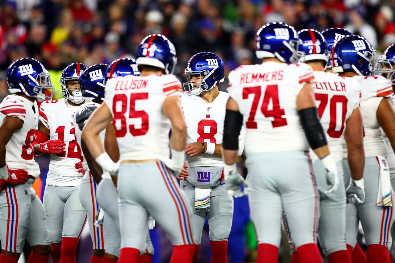 Los Pats siguen con paso perfecto, vencen 35-14 a los New York Giants en el inicio de la Semana 5.