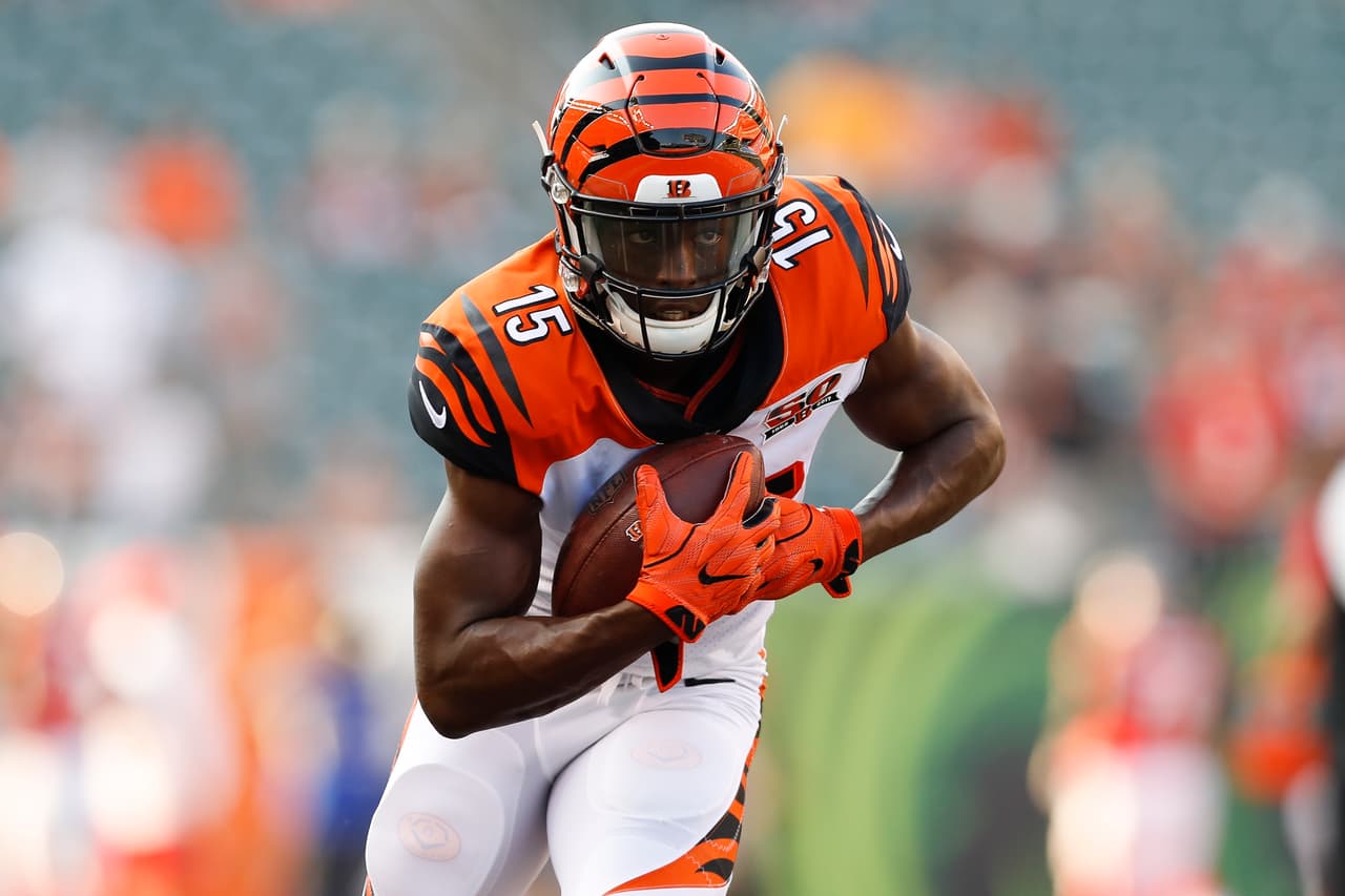 Cincinnati Bengals wide receiver John Ross (15) runs with the ball prior to an NFL preseason football game Tampa Bay Buccaneers on Friday, Aug. 11, 2017, in Cincinnati. Cincinnati won 23-12. (Aaron M. Sprecher via AP)