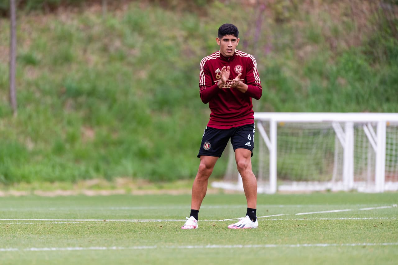 Atlanta gana seguridad en la defensa con la llegada de Alan Franco