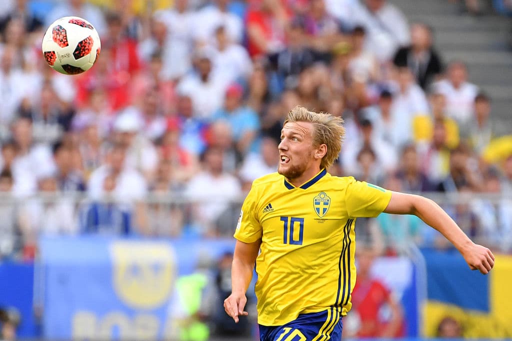 Aún así, cuando tuvo el balón en su poder tampoco generó las opciones necesarias para sus copañeros en la delantera.