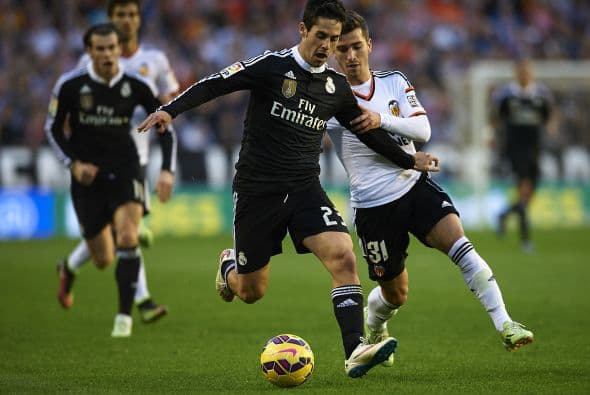 Los cambios vinieron al Real Madrid buscando un revulsivo que nunca llegó; jugadores como Jesse y Chicharito entraron sin ofrecer un gran cambio.