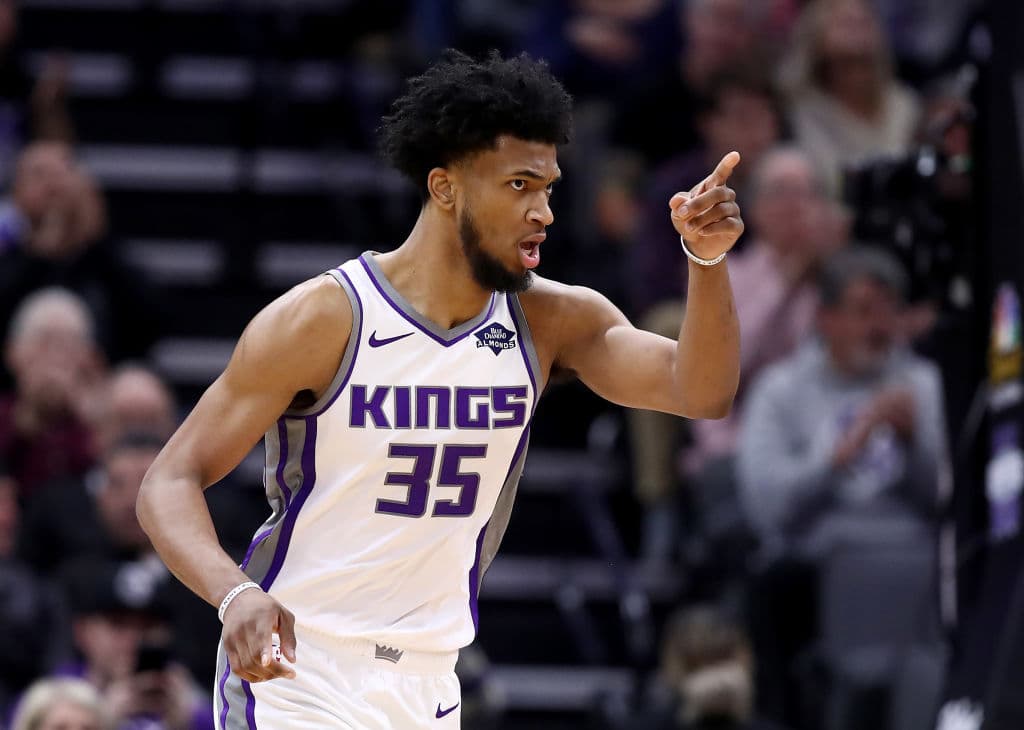 El base
<b>Marvin Bagley III</b> de los Sacramento Kings estuvo nominado al mejor equipo de novatos NBA de 2018-19.