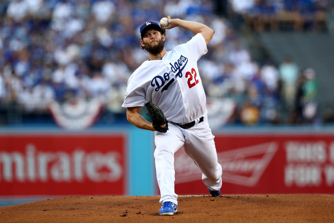 Kershaw tuvo un debut de ensueño al lanzar durante siete entradas completas, espaciar tres imparables, con una sola carrera permitida y retirar a 11 bateadores rivales por la vía del ponche.