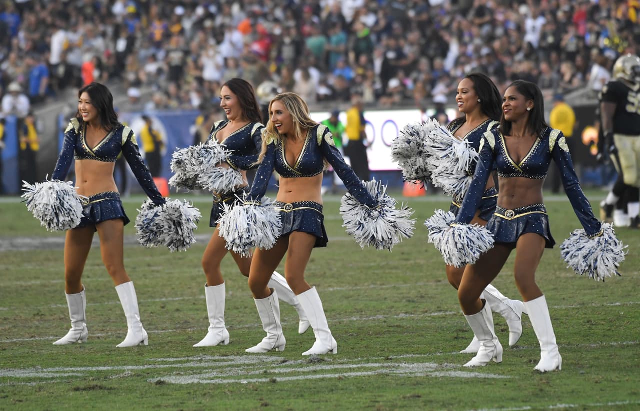 La Semana 12 de la NFL tuvo en la belleza y energía de las porristas en los estadios ese ingrediente perfecto para darle un color especial al fútbol americano estadounidense.