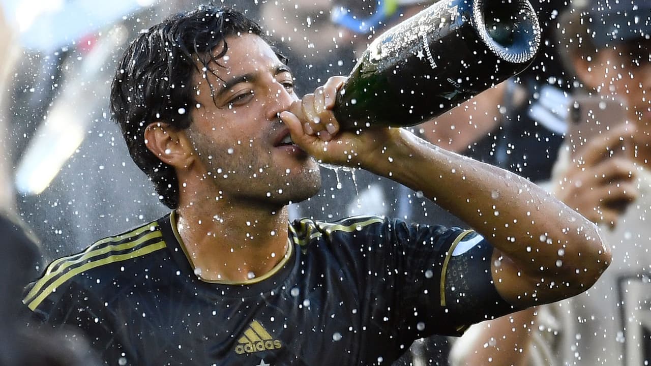 ¿LAFC, rey de copas? El paralelismo de Vela y Messi, finalmente campeones