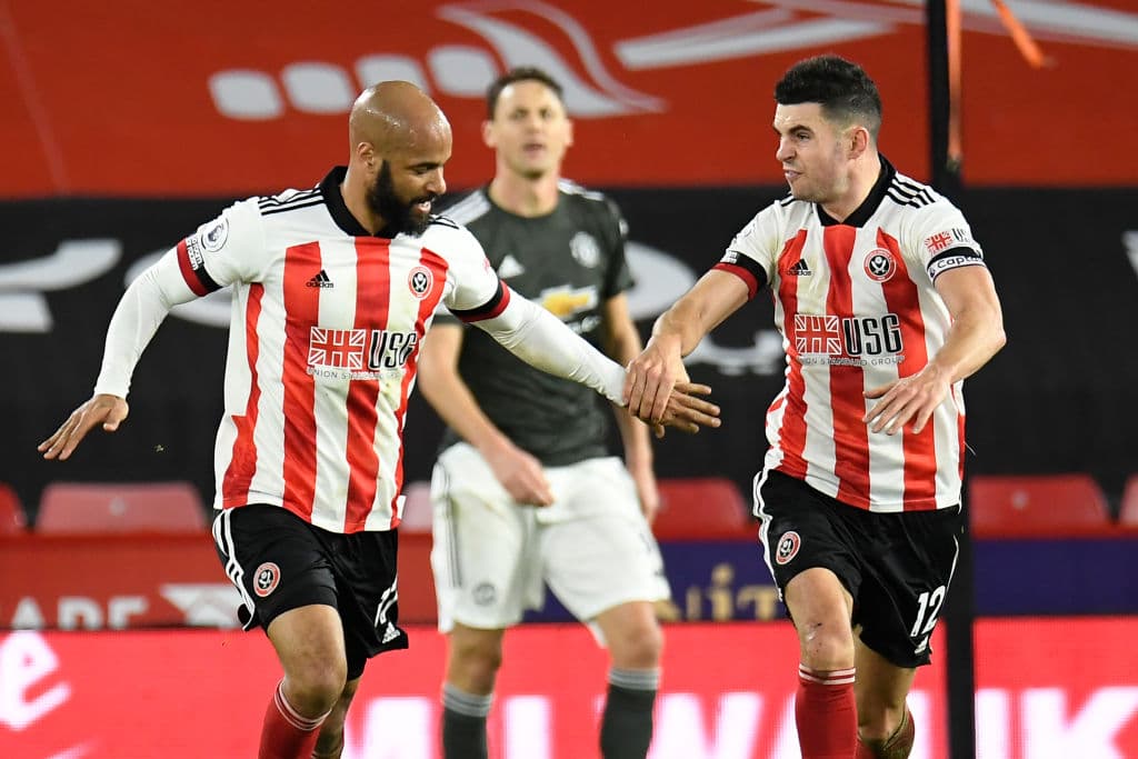 Tras la victoria 2-3 sobre Sheffield, Manchester United cierra la jornada con 23 unidades, sólo a cinco de diferencia con el puntero de la Premier League.