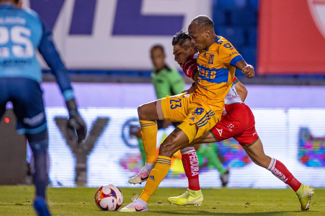 Tigres decide guardar jugadores para el Mundial de Clubes y terminan empatando 1-1 en casa frente al Necaxa.